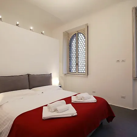 And House Bianca Di Savoia Apartment *